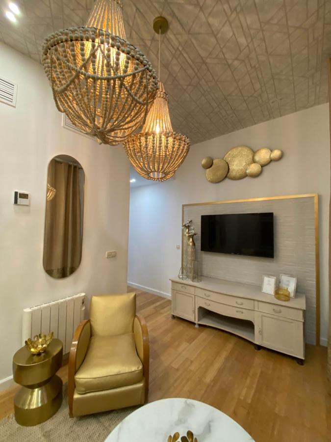 Apartamento Cerca Plaza Mayor Madrid Exteriör bild